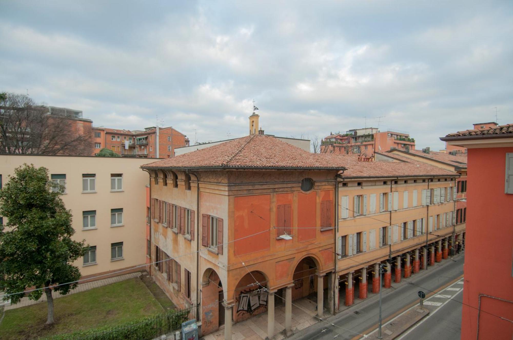 Blanco Apartment - Ambrogiohost Bologna Eksteriør bilde